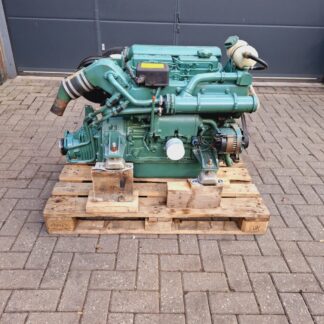 Volvo Penta MD31 62hp Marine Engine with Reverse Gear Boost your marine adventures with the reliable Volvo Penta MD31 62hp engine! This 4-cylinder, sea water-cooled engine delivers impressive power and torque, paired with a reverse gear for easy maneuvering.