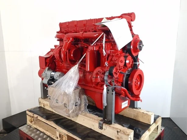 QSB6.7 Inboard Engine for Sale - Image 5